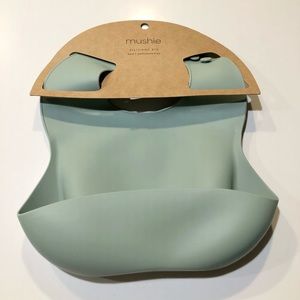 NWT Mushie Silicone Bib